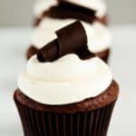 Black-Tie-Cupcakes-Row-1-of-1