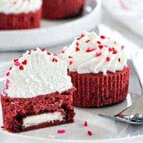 Red Velvet Cheesecakes have a red velvet Oreo crust with a gorgeous red velvet cheesecake. Yes, please!