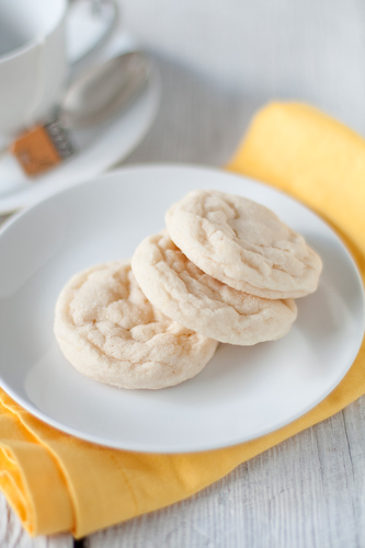 What is one of Ina Garten's recipes for sugar cookies?