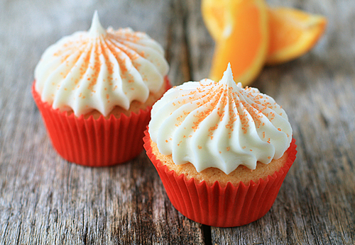 Frosting vintage liners Cheese with Orange  Cream Cupcakes cupcakes