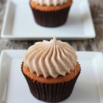 Pumpkin Cupcakes with Cinnamon Cream Cheese Frosting