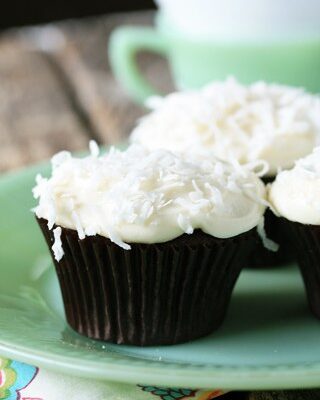 Cupcakes for Lola