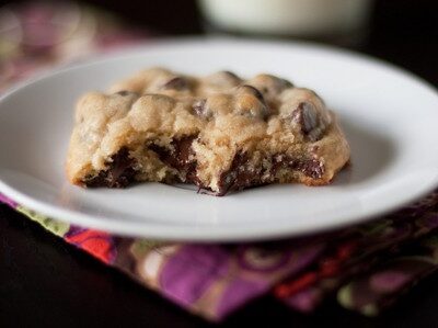 Big Chocolate Chip Cookies