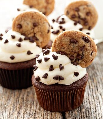 Chocolate Chip Cookie Dough Cupcakes