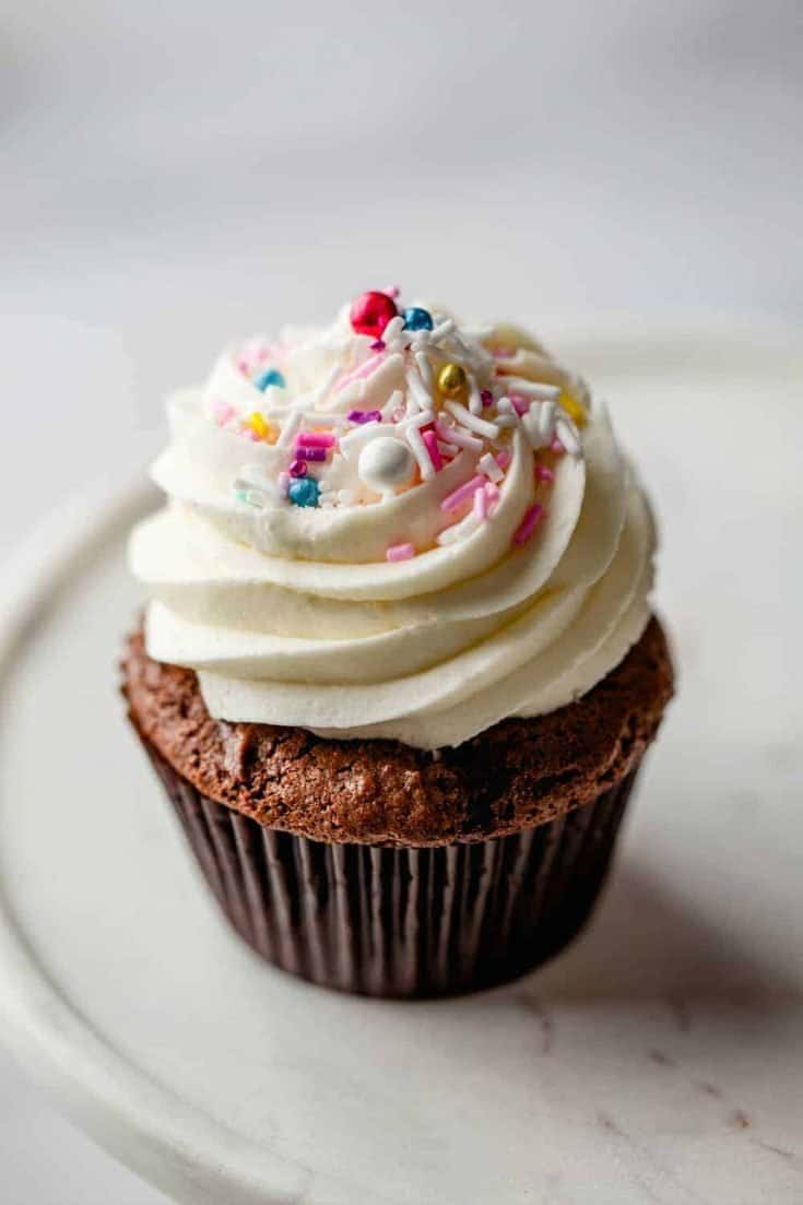 Homemade Buttercream Frosting Recipe My Baking Addiction