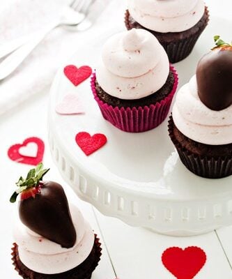 Chocolate Covered Strawberry Cupcakes