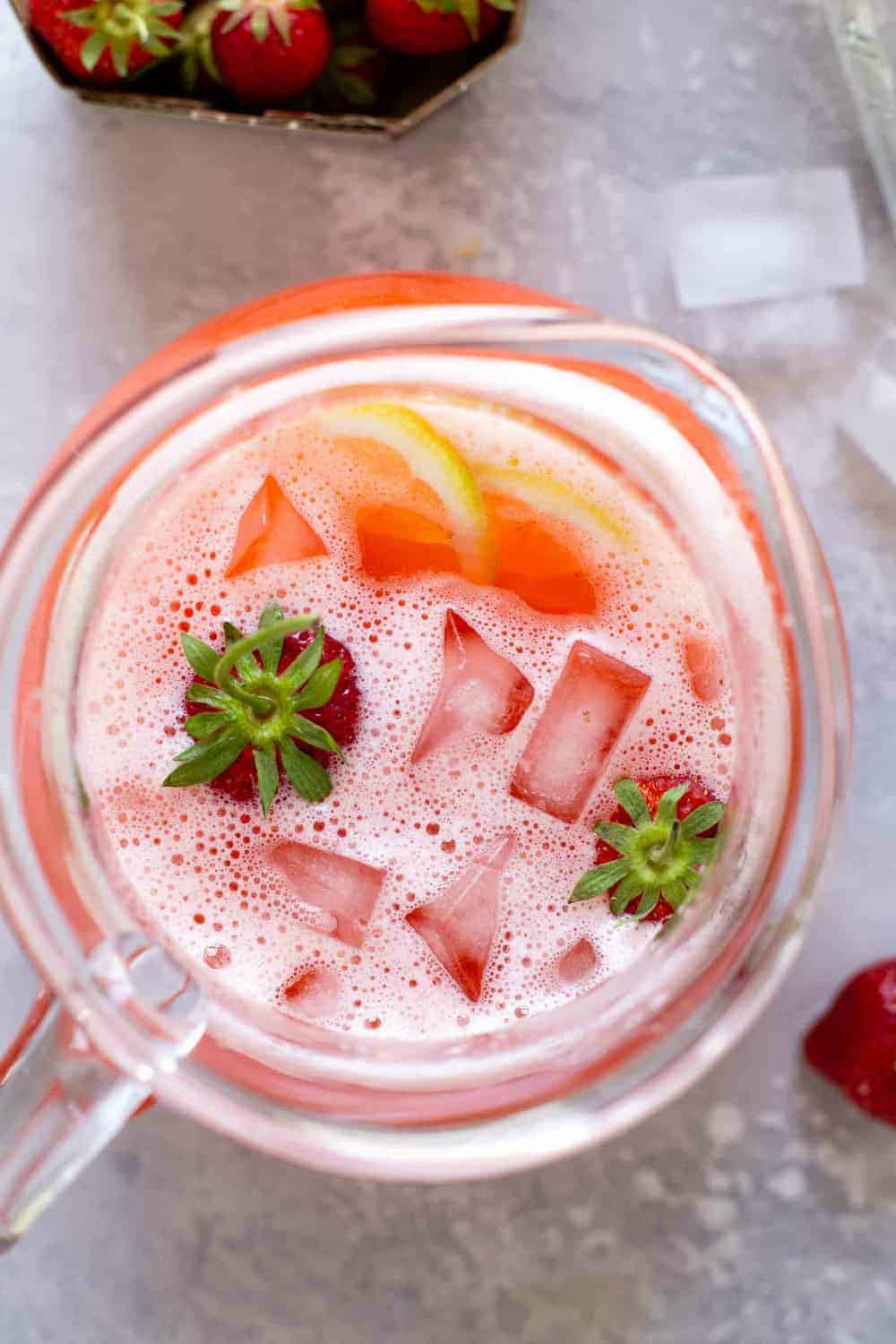 Homemade Strawberry Lemonade Recipe | My Baking Addiction