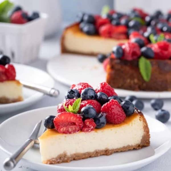 cropped-plated-ricotta-cheesecake.jpg