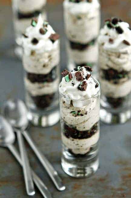 mint chocolate no bake cheesecake