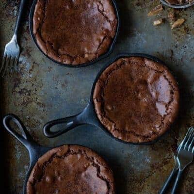 10 Adorable Mini Cast-Iron Skillet Recipes