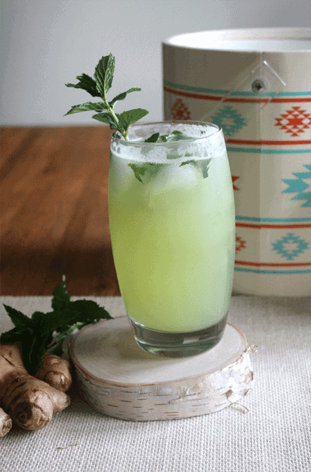 fresh honeydew ginger mojito