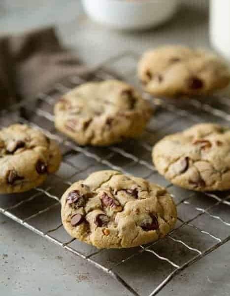 dark chocolate chip cookies