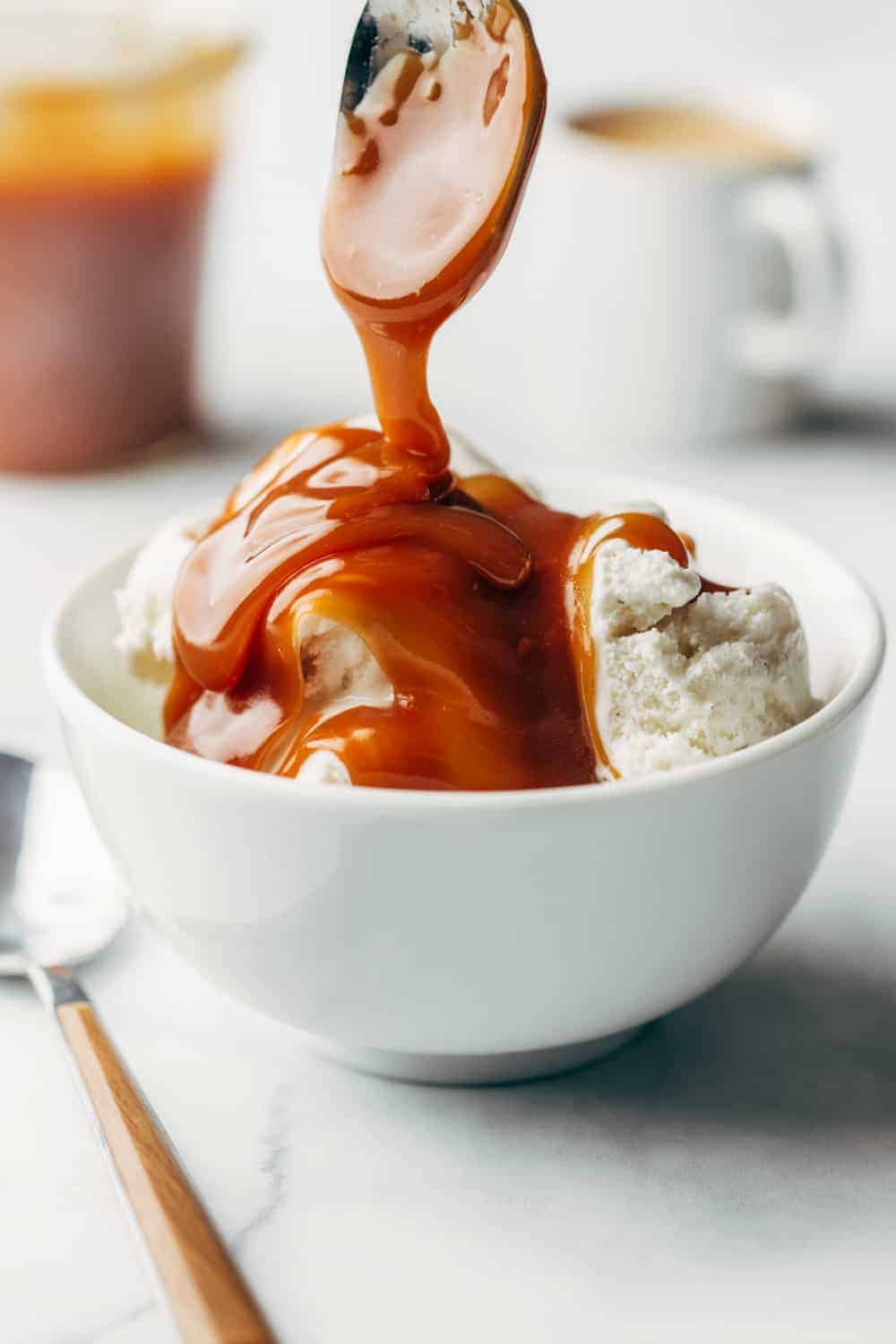 How to Make Caramel Sauce