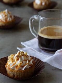 Mini Apples Pies from MyBakingAddiction.com