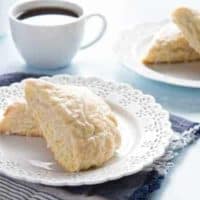 Vanilla Bean Scones