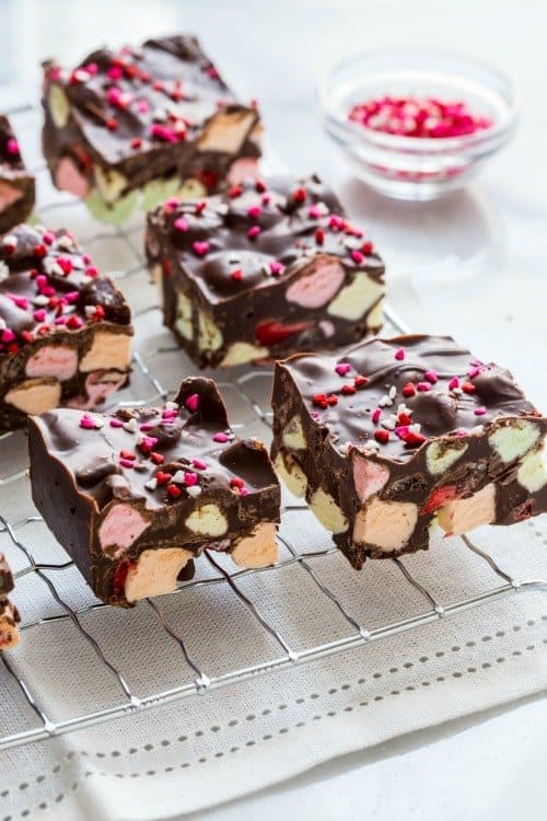 Strawberry Marshmallow Fudge is so delicious and easy to make! Perfect for Valentine's Day!