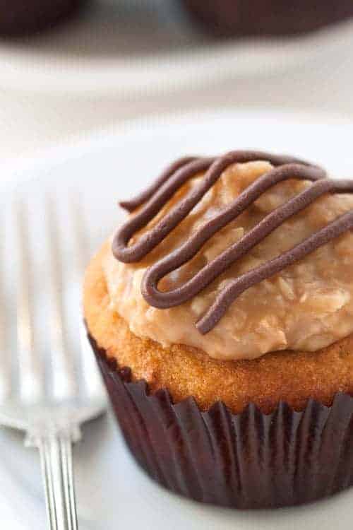 gluten-free-samoa-cupcakes-2