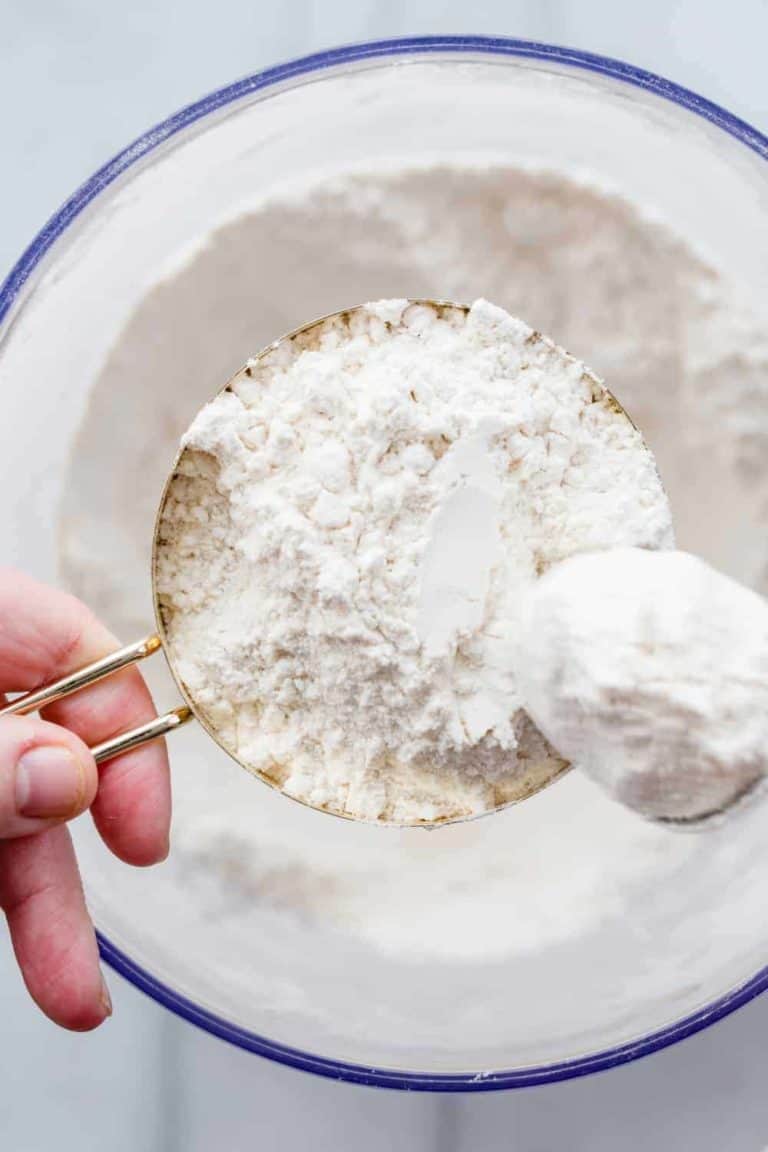 How To Measure Flour Accurately My Baking Addiction how-to-measure-flour-accurately-my-baking-addiction