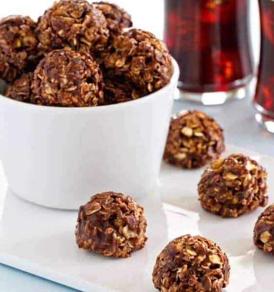 Chocolate Almond Butter Granola Bites are easy to make and the perfect afternoon pick-me-up!