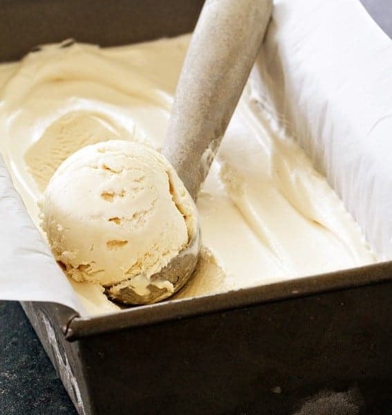 No Churn Mudslide Ice Cream takes three ingredients and makes a sensational summer treat. Nothing could be better.