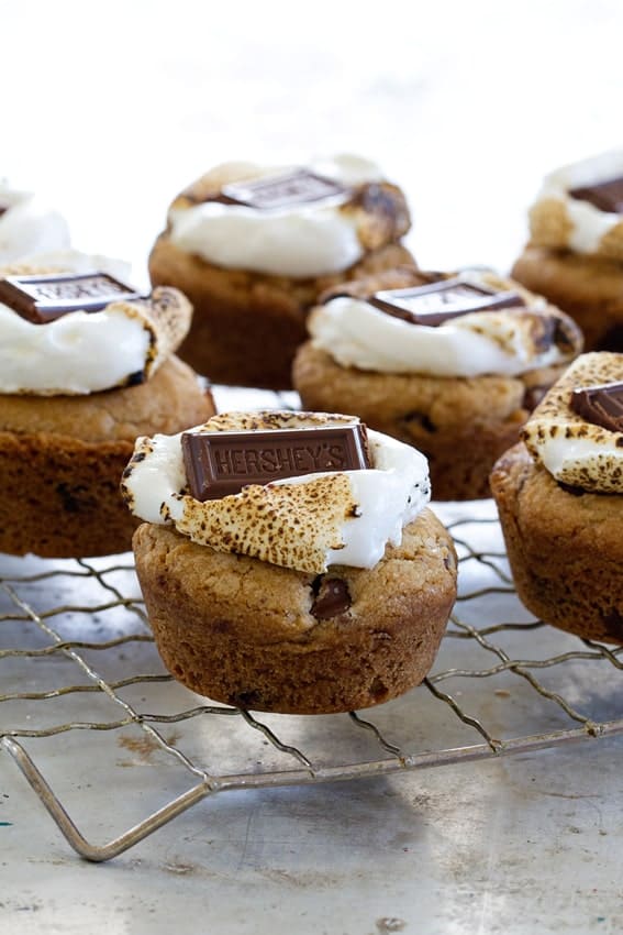 S'mores Cookie Cups are a delicious bite of s'mores all made in a muffin tin. Delightful!