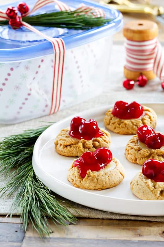 Cherry Cheesecake Cookies are your favorite cheesecake in one bite. Totally addictive.
