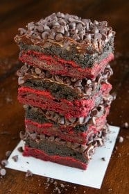 kevinandamanda-red-velvet-oreo-truffle-brownies-19