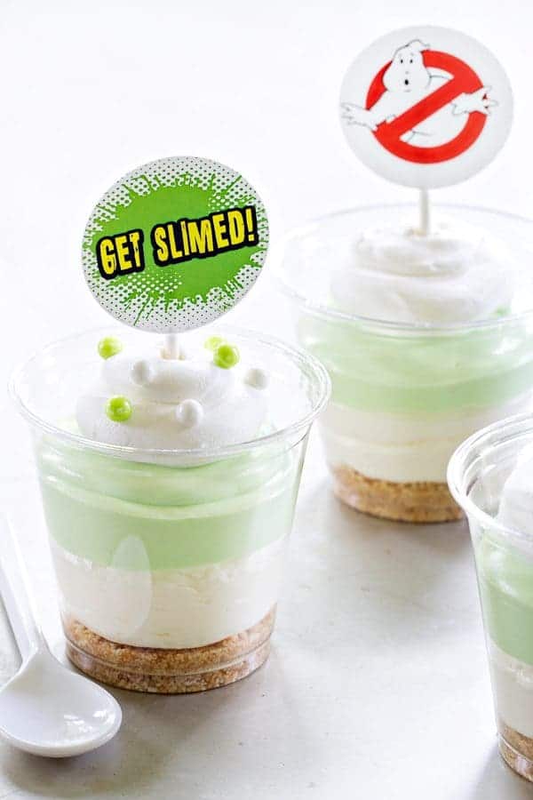 Slimer Cheesecake Parfaits come together quickly and are perfect for movie night! The free printable tags are the perfect touch!