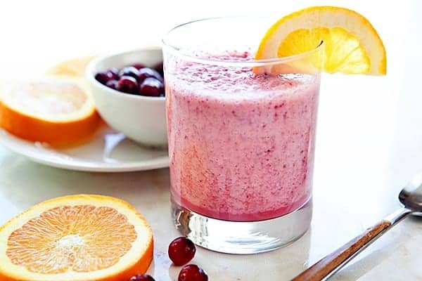 This Cranberry Orange Smoothie is a deliciously healthy way to enjoy your winter fruits. Bright, sweet,, tart and delicious!