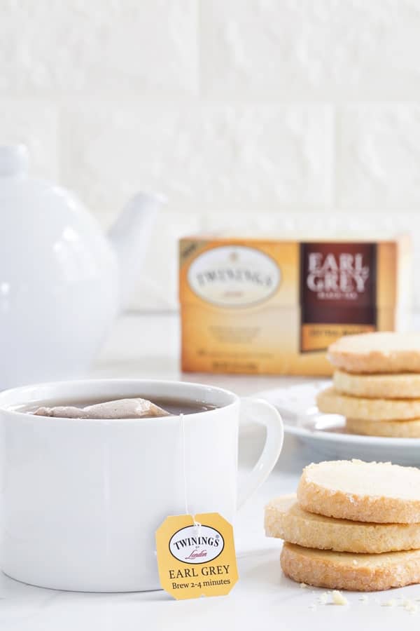 Orange shortbread cookies couldn't be easier or more delicious. 