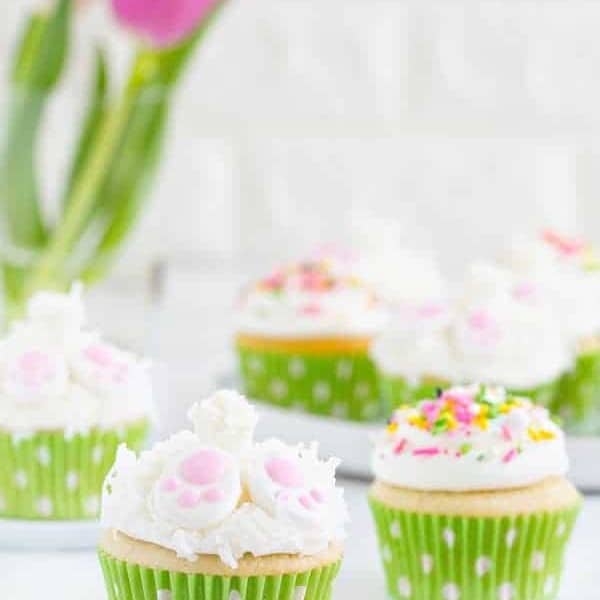 Bunny Butt Cupcakes are the perfect dessert for your Easter brunch. They're light, fluffy and totally adorable.