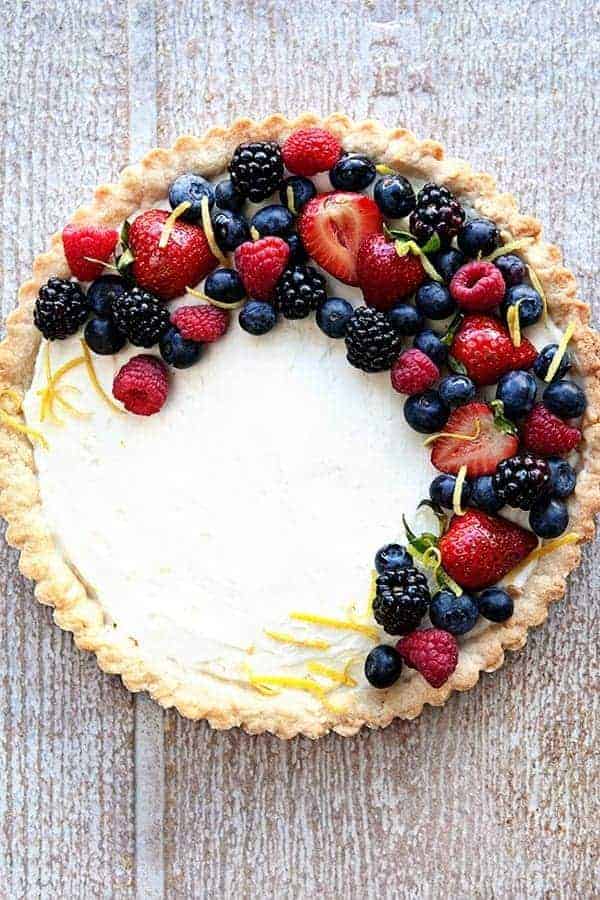 Fresh Berry Tart with Mascarpone Filling