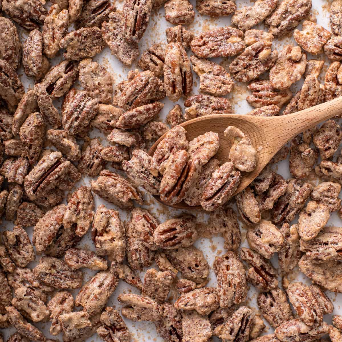 Christmas Candied Pecans