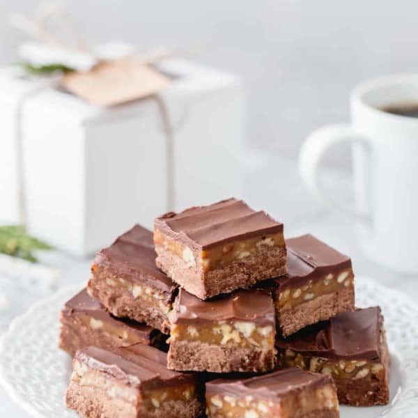 Turtle Fudge is rich, delicious and the perfect addition to any holiday dessert plate. The decadent layer of caramel and pecans makes it absolutely irresistible.