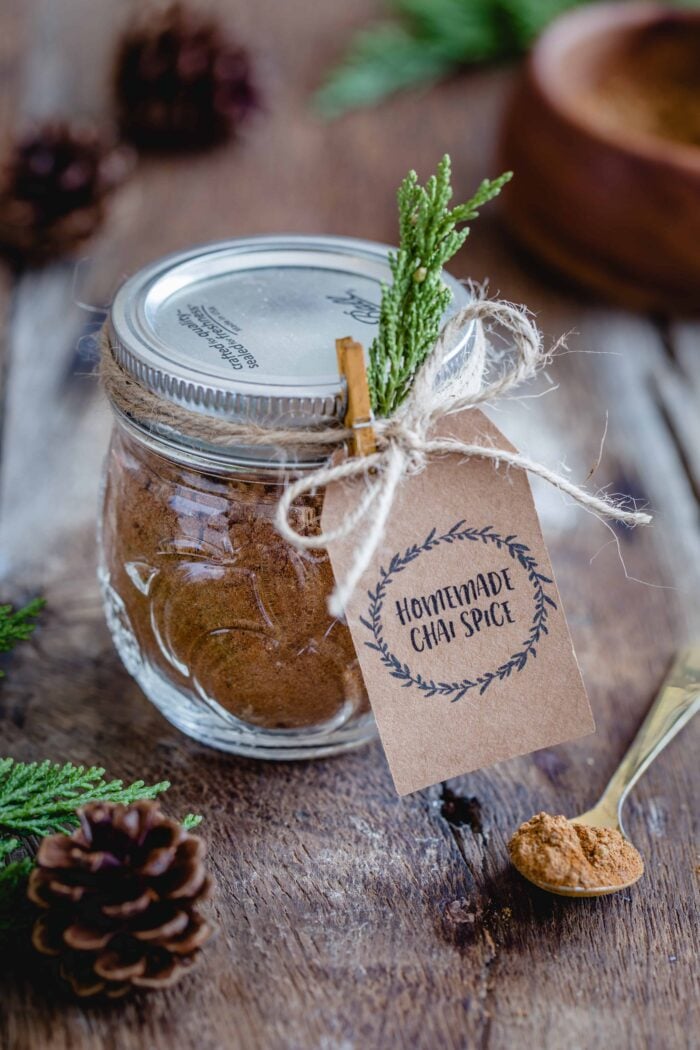This homemade Chai Spice Blend is the perfect warm and cozy spice mixture for the holiday season. Add it to pancakes, cakes, lattes and more!