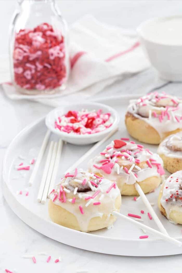 Mini Cinnamon Rolls are a fun and delicious way to celebrate any holiday!  So fun and festive!