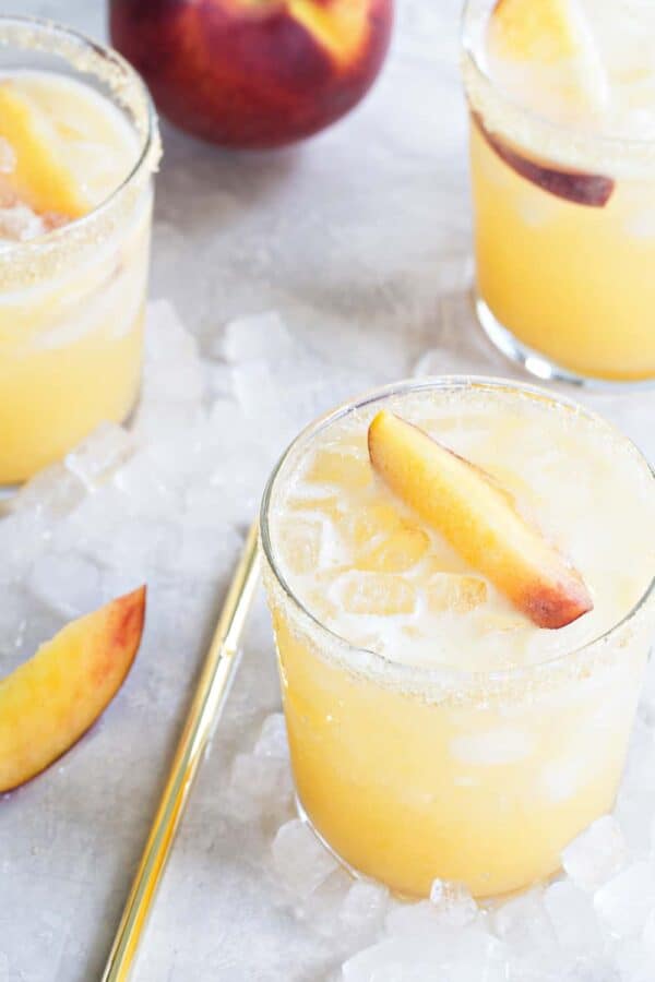 Sparkling Peach Margaritas - My Baking Addiction