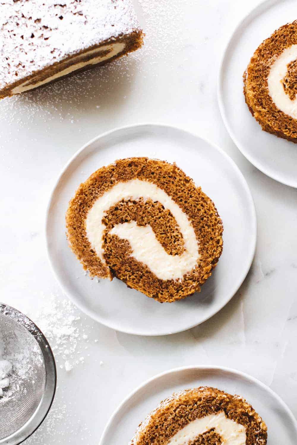 Classic Pumpkin Roll Recipe {+VIDEO}