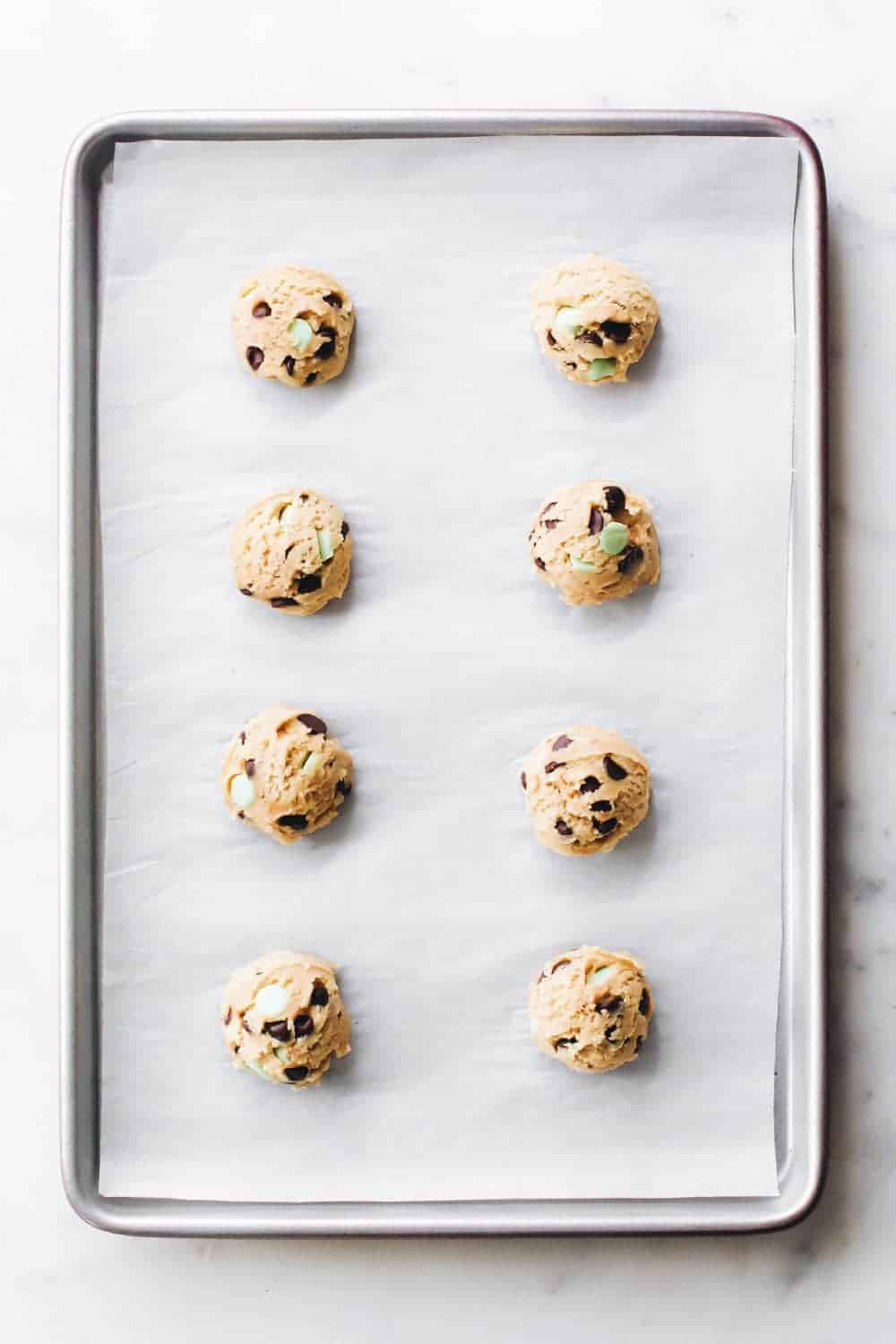 Chewy Mint Chocolate Chip Cookies are the perfect cookie for the holidays. They're simple and totally delicious.