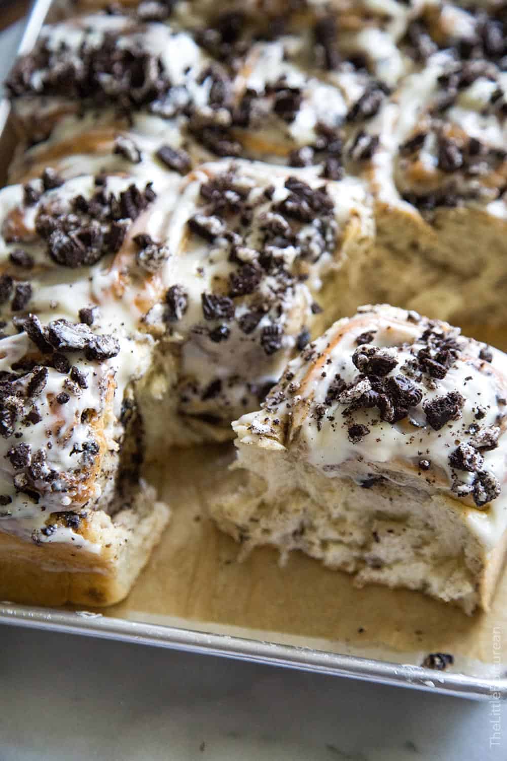 Cookies and Cream Rolls