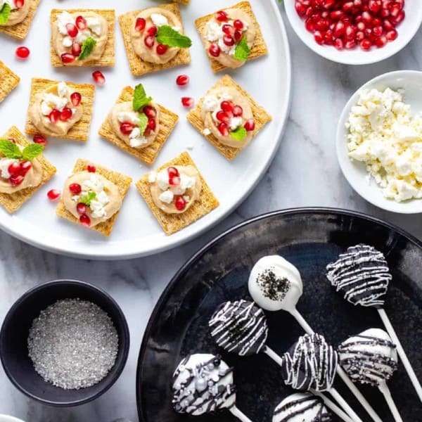 Hosting your very own New Year’s Eve snacks party is easier than ever when you turn to your favorite sweet and savory snack recipes. This year, throw a New Year’s Eve party that adults and kids alike will love.