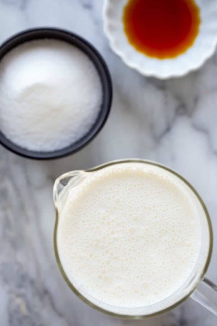 How to Make Homemade Whipped Cream My Baking Addiction