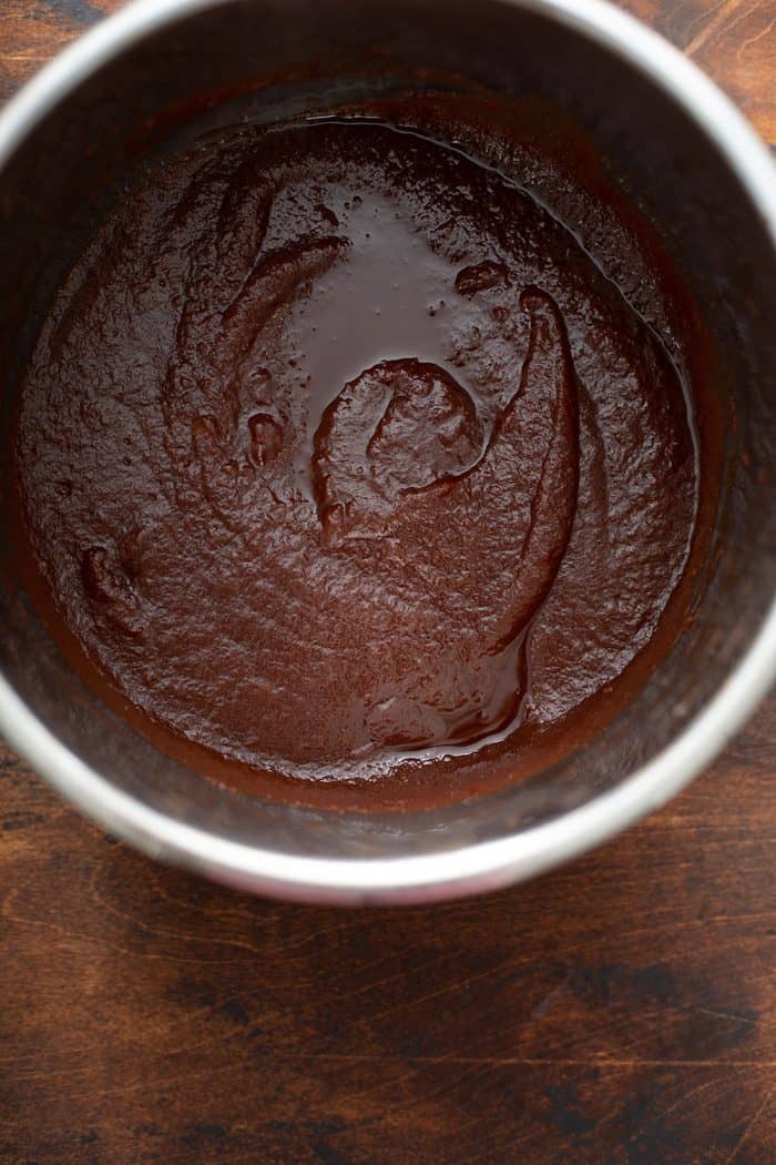 Freshly pureed apple butter in the bowl of an instant pot