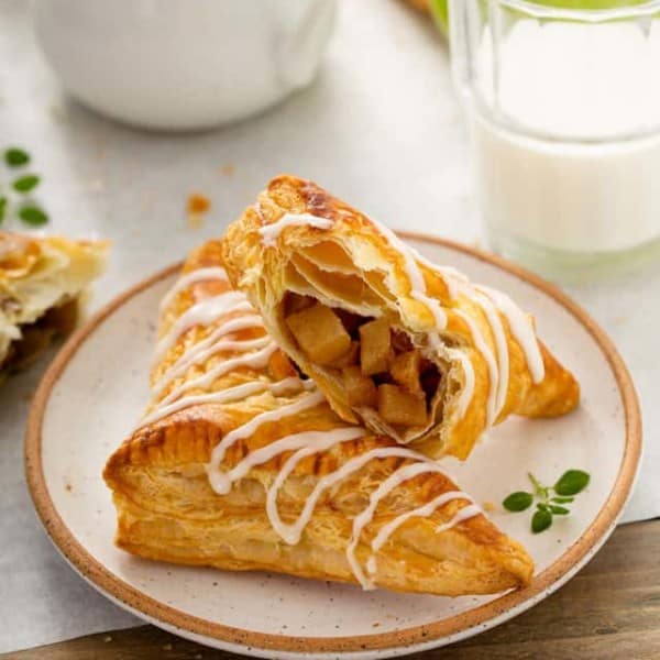 cropped-halved-apple-turnover.jpg