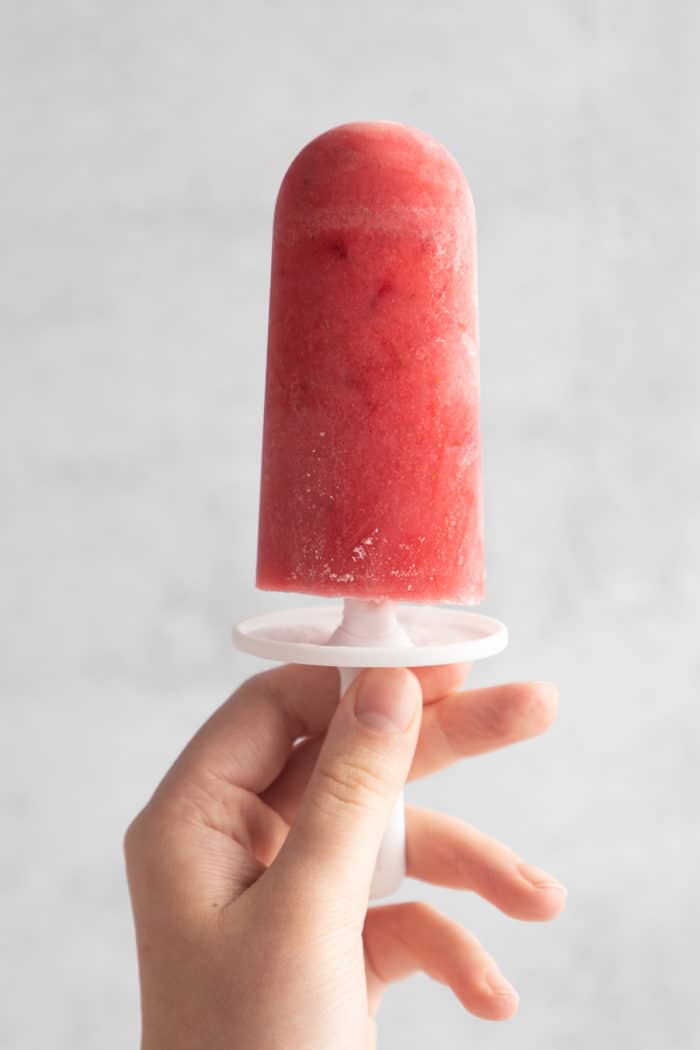 https://www.mybakingaddiction.com/wp-content/uploads/2022/06/holding-strawberry-popsicle-700x1050.jpg