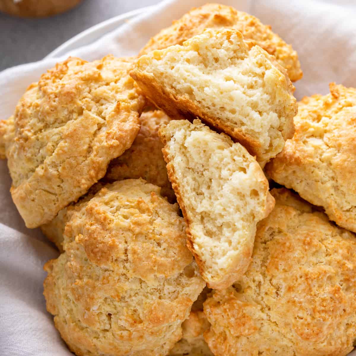 Drop Biscuits - biscuits and such