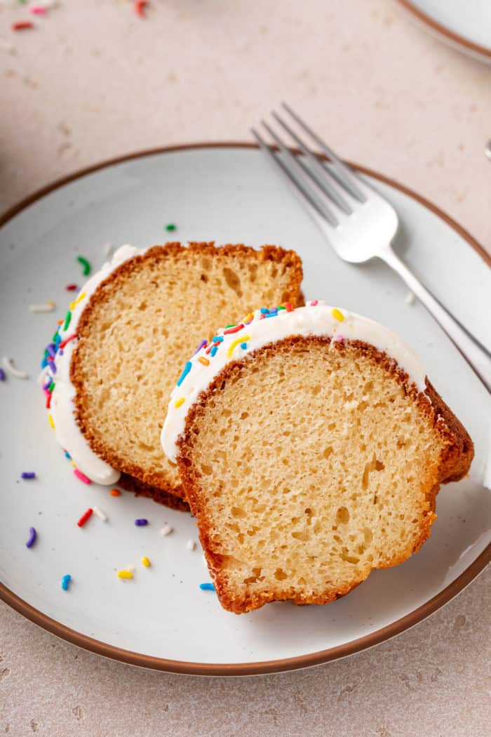 Easy Vanilla Bundt Cake with Cream Cheese Frosting - My Baking