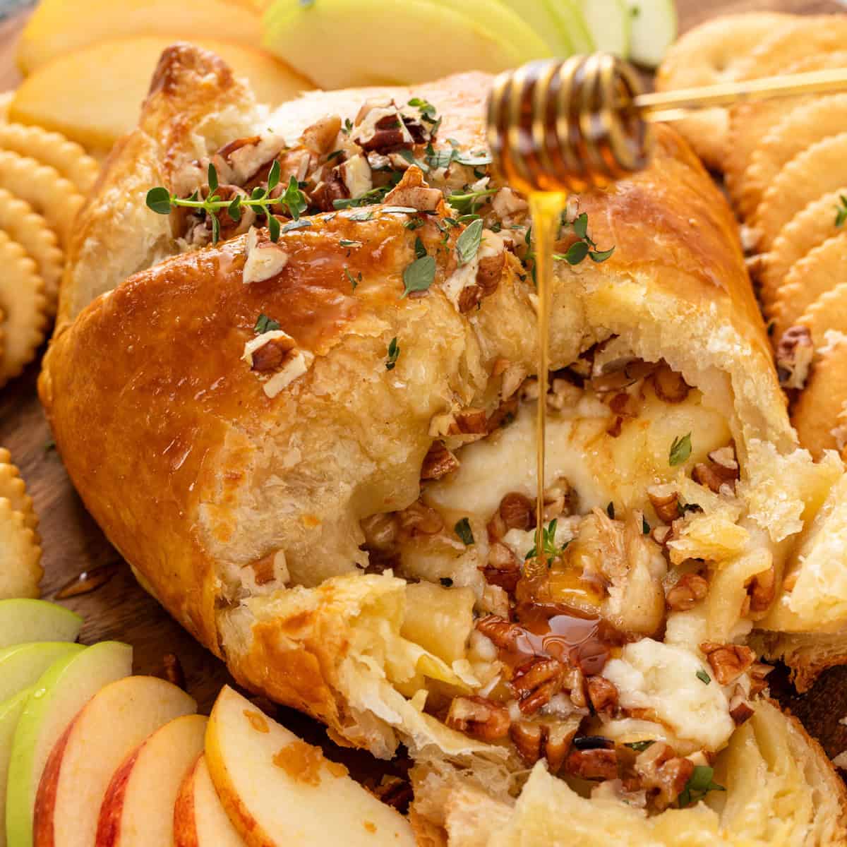 Baked Brie in Puff Pastry