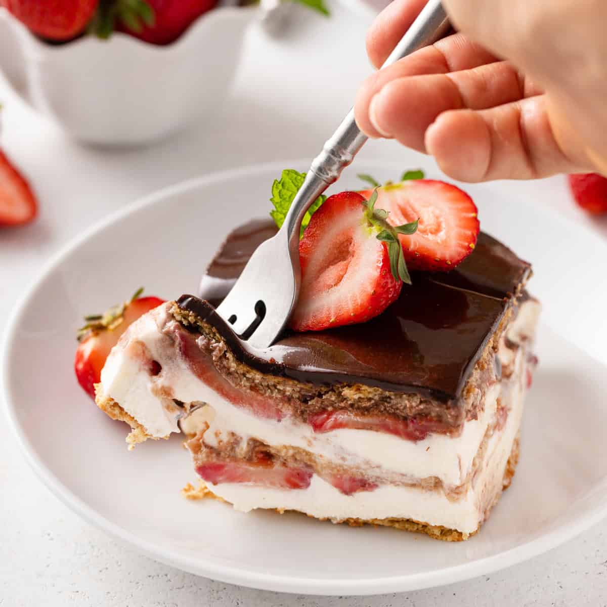 Strawberry Eclair Cake