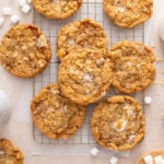 Overhead view of cooled rice krispie cookies arranged on a wire rack.